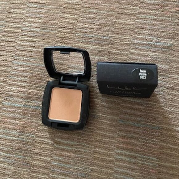 Nicole Miller Eye Shadow Pecan Almond NIB - Picture 5 of 5